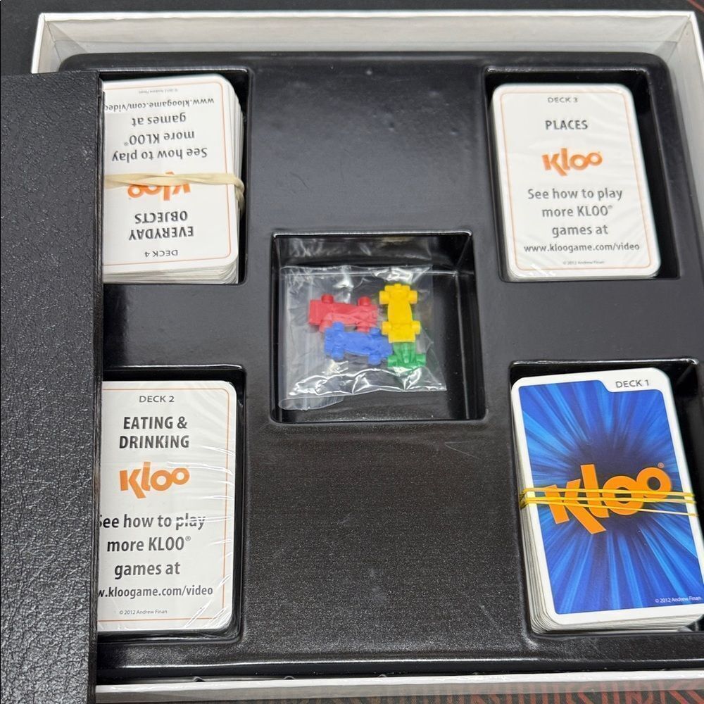 Kloo Language Learning Card Game - Picture 2 of 2